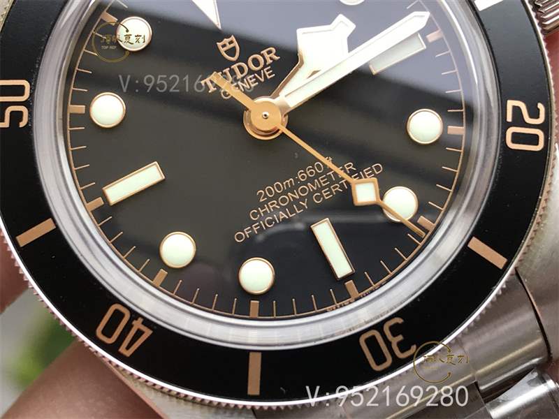 ZF厂帝舵碧湾M79030N腕表顶级复刻版本对比正品怎么样-复刻表