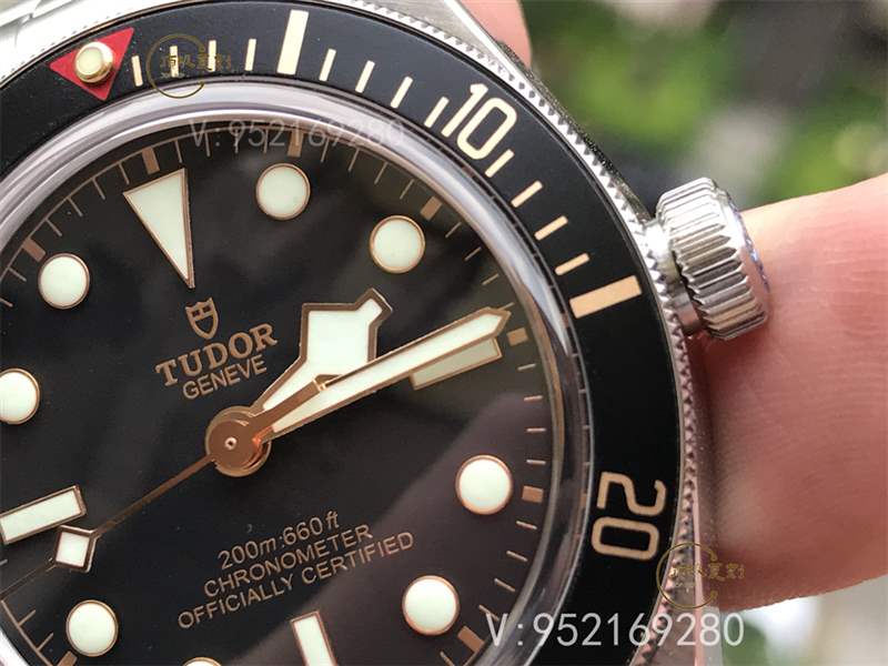 ZF厂帝舵碧湾M79030N腕表顶级复刻版本对比正品怎么样-复刻表