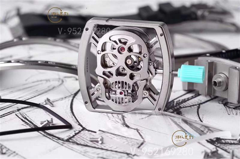 ZF厂复刻理查德米勒RM052骷髅头钛壳腕表值得买吗-复刻表