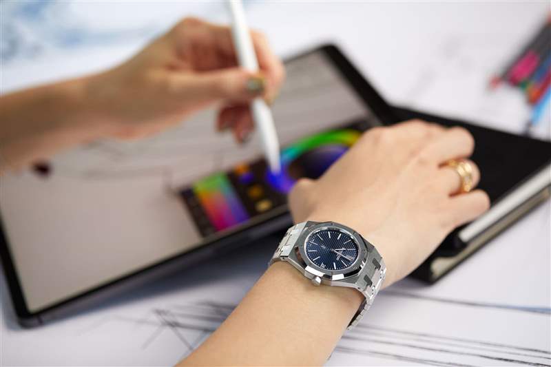 与爱彼和 Wristcheck独家设计您自己的皇家橡树-复刻表