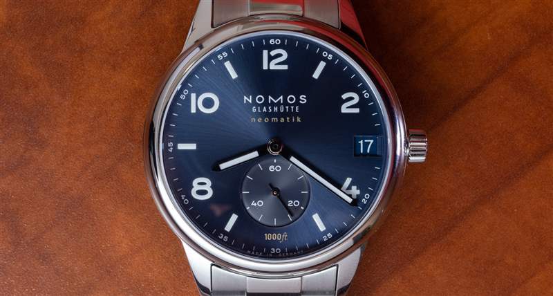 手表评论：Nomos Club Sport Neomatik 42 Date Blue-复刻表
