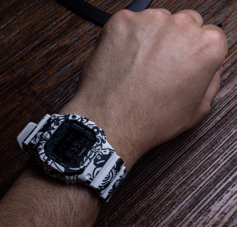 动手操作:卡西欧 DW5600-GU-7 'G-Shock Universe' 手表 动手操作:卡西欧 DW5600-GU-7 'G-Shock Universe' 手表-复刻表