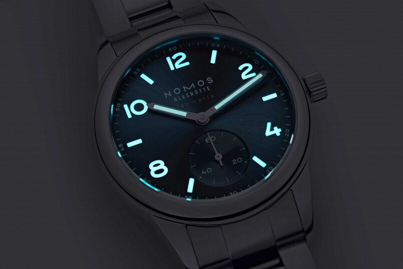 NOMOS Glashütte全新Club Sport neomatik腕表推出焕然一新的尺寸和配⾊设计-复刻表