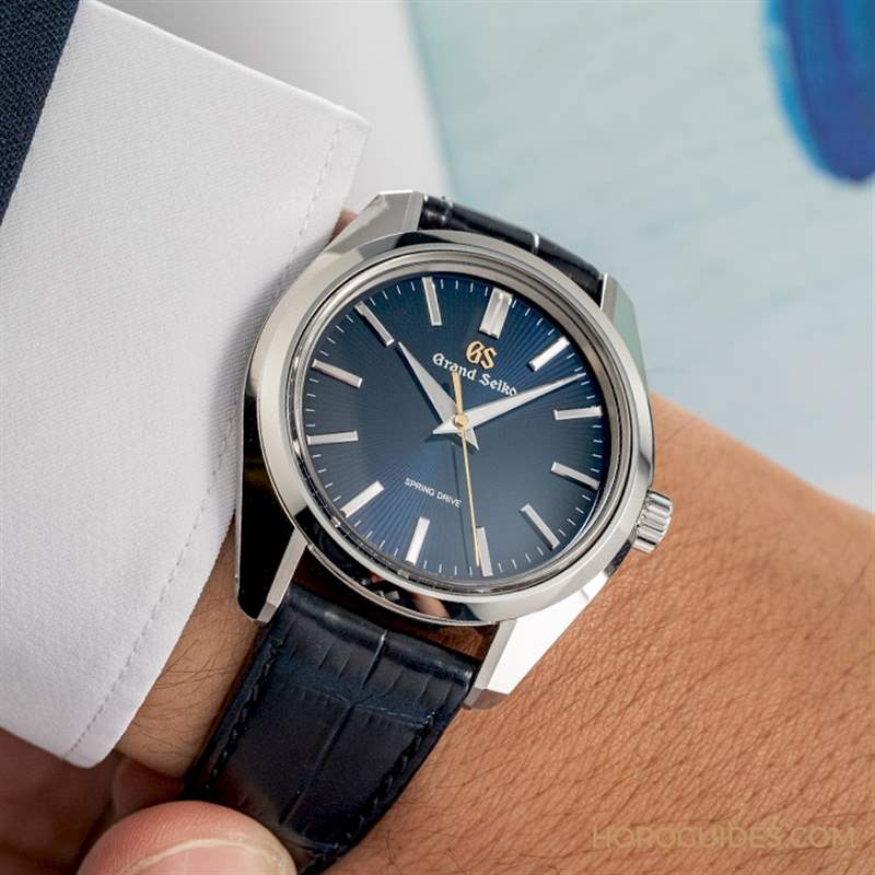 GRAND SEIKO - 【GS Talks】Grand Seiko绝美冰蓝面： 44GS周年纪念表款SLGH013、SBGY009