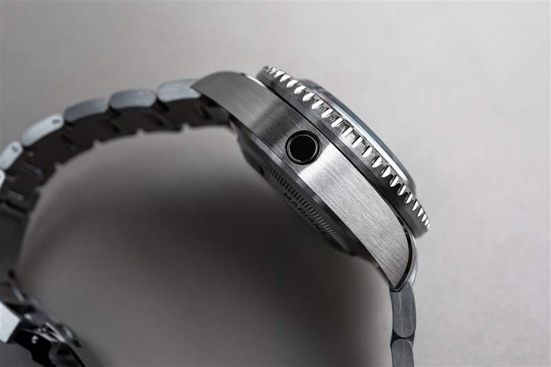 劳力士推出首款钛金属手表打破了防水记录（我们有独家现场照片）-复刻表