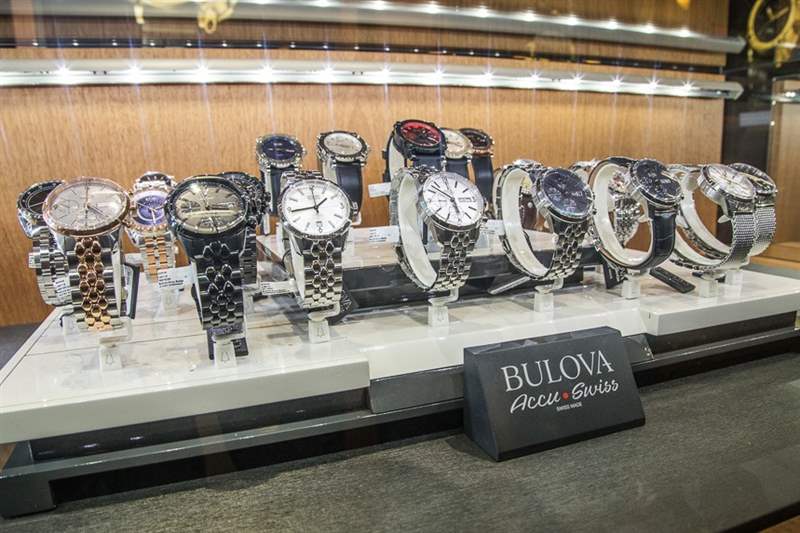 Bulova在洛杉矶提升他们的手表游戏-复刻表