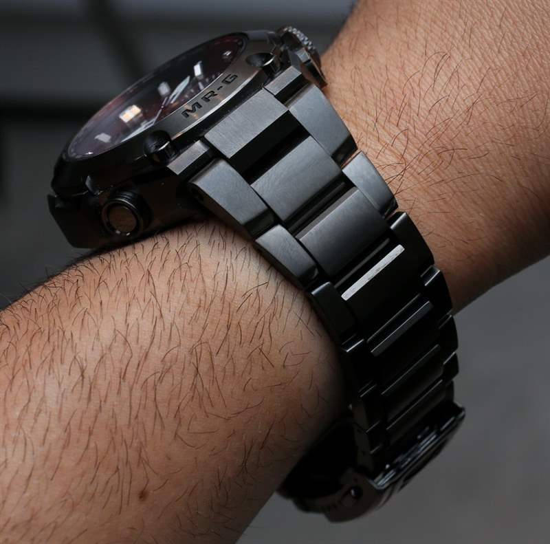 卡西欧G-Shock MR-G带着钛金属表壳和GPS来到美国，售价3000美元-复刻表