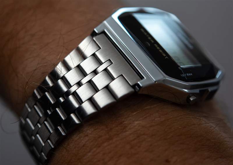 卡西欧A159WAD-1D手表评论：您应该购买史上最便宜的镶钻手表吗？-复刻表