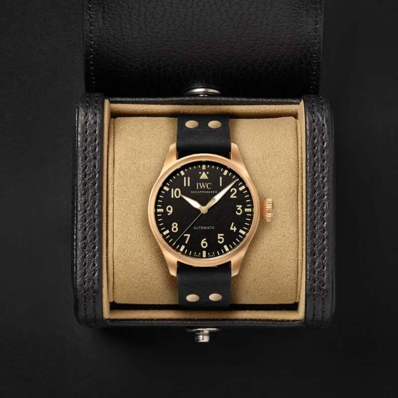 IWC Big Pilot's 43 Mr Porter 价钱介绍