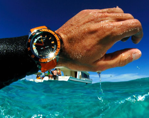 2009年天梭海触Sea-Touch手表-复刻表