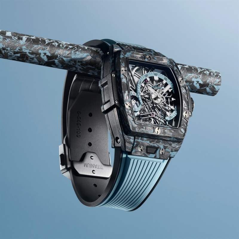 Spirit of Big Bang Tourbillon 5-Day Power Reserve Sky Blue Carbon