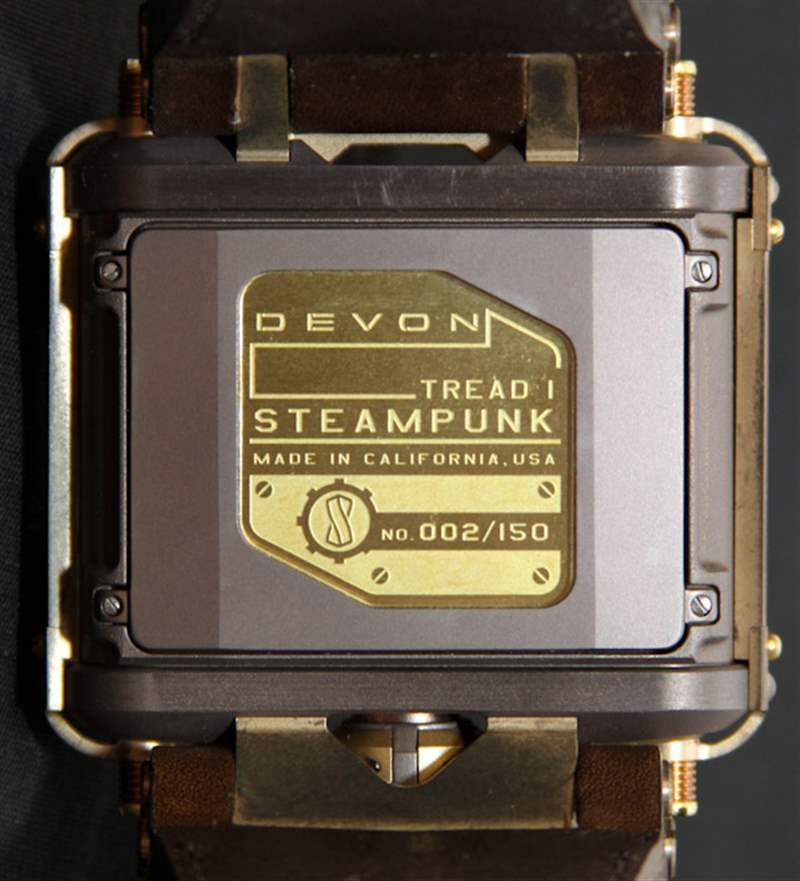 Devon Tread 1蒸汽朋克手表评论-复刻表