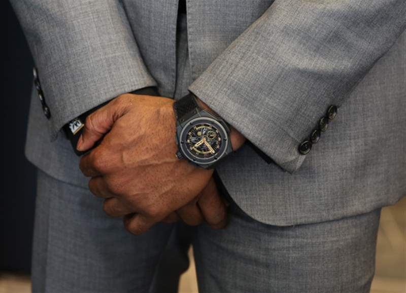 亲身体验科比·布莱恩特(Kobe Bryant)的新款Hublot手表-复刻表