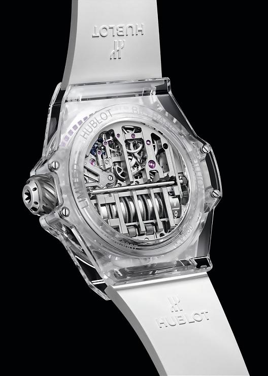 HUBLOT - HUBLOT蓝宝石不只晶透亮还有萤光黄SAXEM满满科技含量