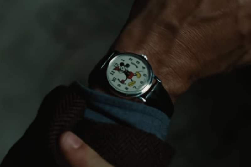 汤姆汉克斯在《天使与恶魔》中佩戴米老鼠手表-复刻表