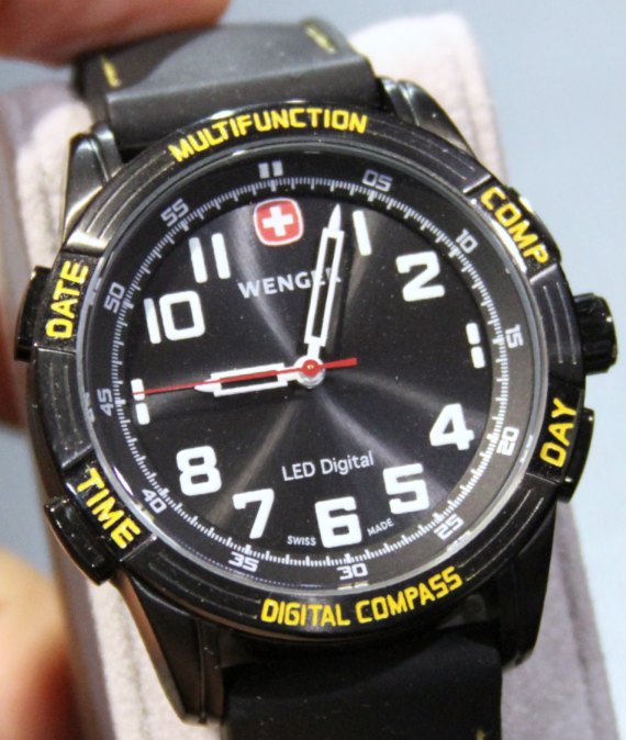 Wenger Nomad LED Compass Watch 1 温格游牧 LED 指南针手表-复刻表
