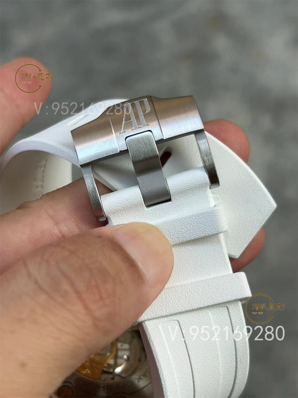 APS厂爱彼AP15710新配色绿/白盘一体机做工怎么样-复刻表