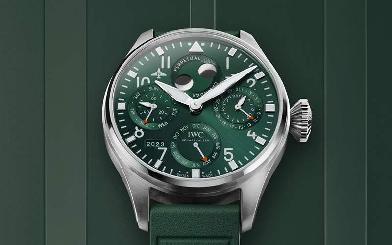 万国推出Big Pilot Perpetual Calendar Green绿色表盘万年历腕表-复刻表