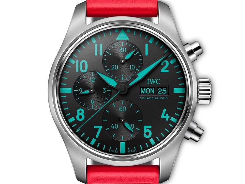 万国推出Pilot’s Watch Chronograph 41 Mercedes-AMG Petronas Formula One Team Miami Pink计时码表-复刻表