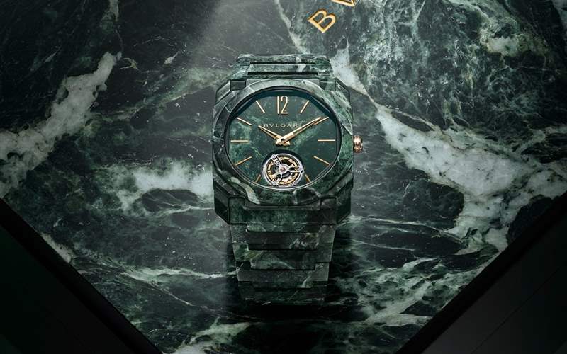 宝格丽推出Octo Finissimo Tourbillon Marble超薄陀飞轮腕表：阿尔卑斯山脉大理石-复刻表