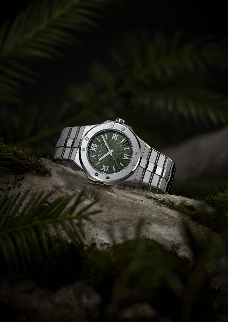 Chopard推出Alpine Eagle系列腕表新作:绿色表盘,33mm女士腕表 Chopard推出Alpine Eagle系列腕表新作:绿色表盘,33mm女士腕表-复刻表