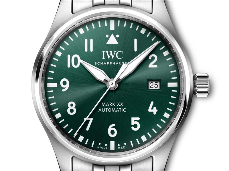 万国推出4枚Pilot’s Watch Mark XX马克二十腕表:绿色表盘、精钢表链 万国推出4枚Pilot’s Watch Mark XX马克二十腕表:绿色表盘、精钢表链-复刻表