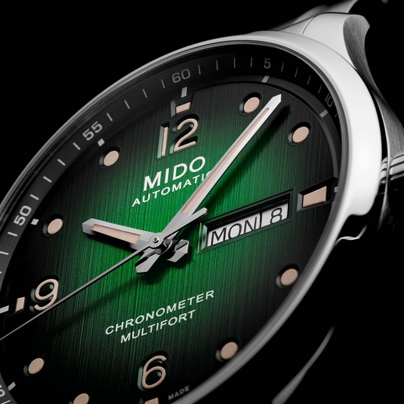 Mido推出Multifort M Chronometer大三针日历腕表：渐变色表盘-复刻表
