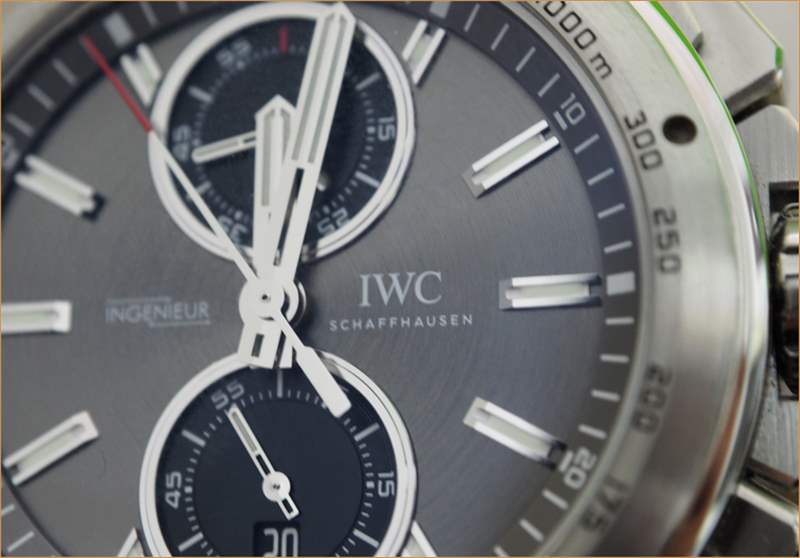 真力时万国哪个好 真力时手表和万国哪个好(真力时和万国IWC手表哪个档次高)-复刻表