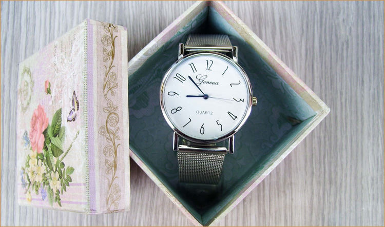 情人节送男朋友手表 情人节送什么手表好(情人节送男女朋友什么手表比较好)-复刻表