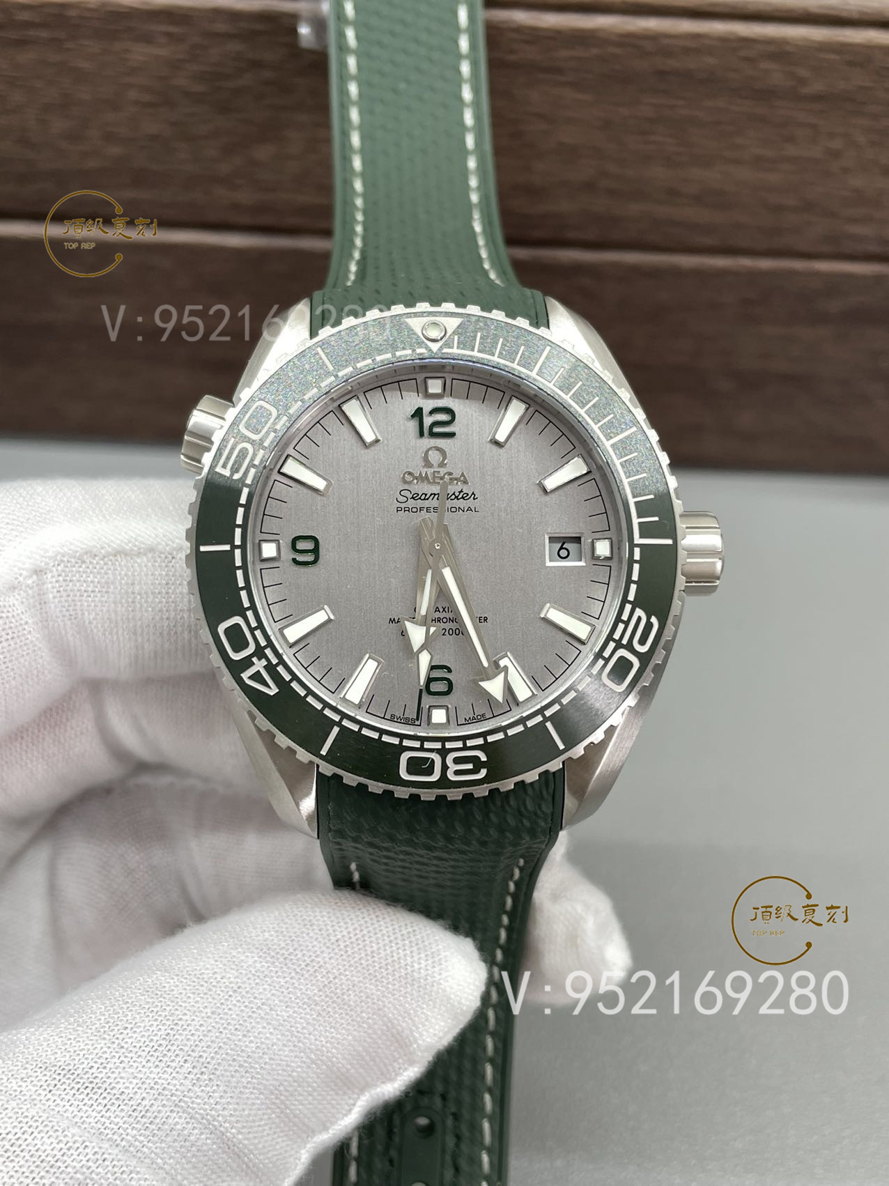 VS厂欧米茄新品海马600m系列手表绿圈磨砂盘,型号215.32.44.21.06.001-复刻表