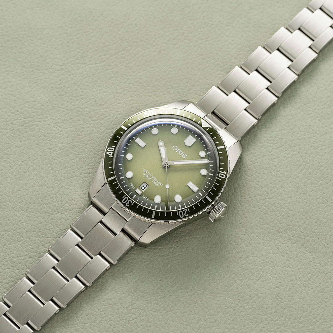ORIS披上夏日森林绿,Divers Sixty-Five 40mm日期腕表新色现身-复刻表